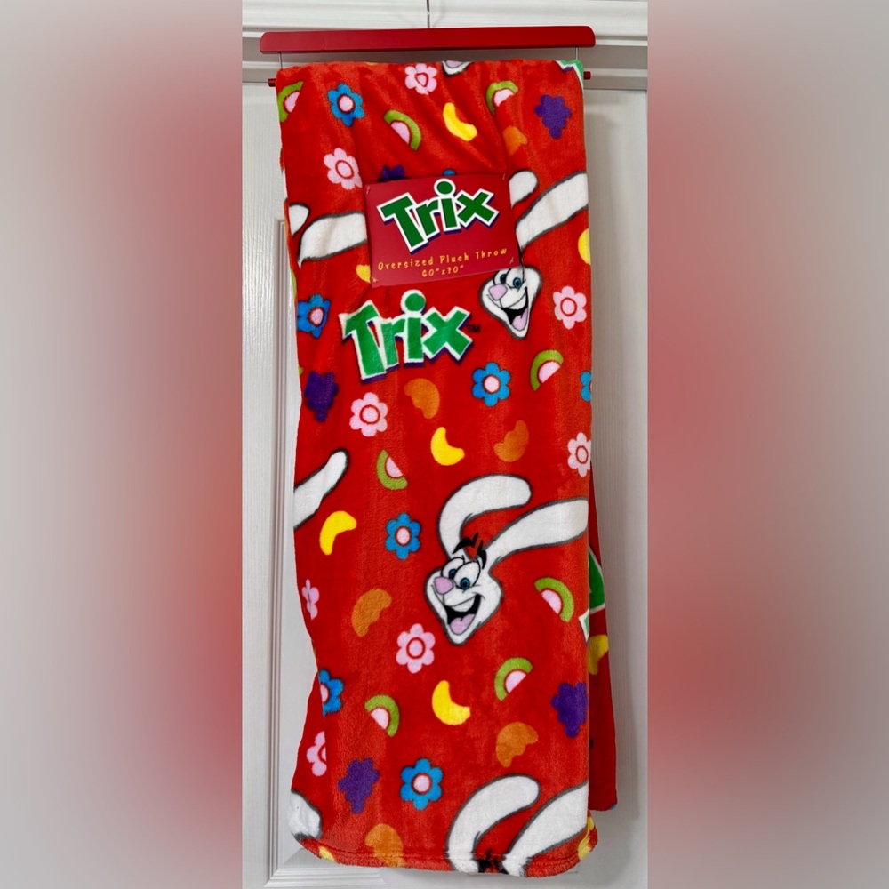 Trix Red Plush Throw Blanket NWT